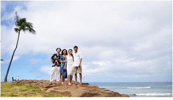 Another Happy Elopement in Honolulu Magic Island