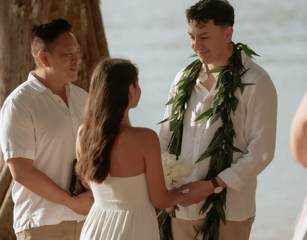 last-minute hawaii civil wedding