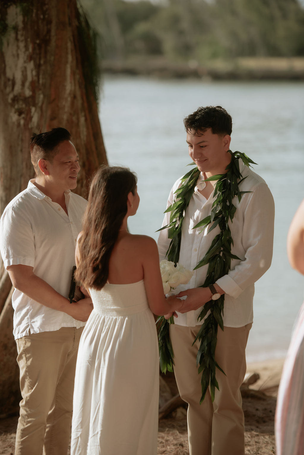 last-minute hawaii civil wedding