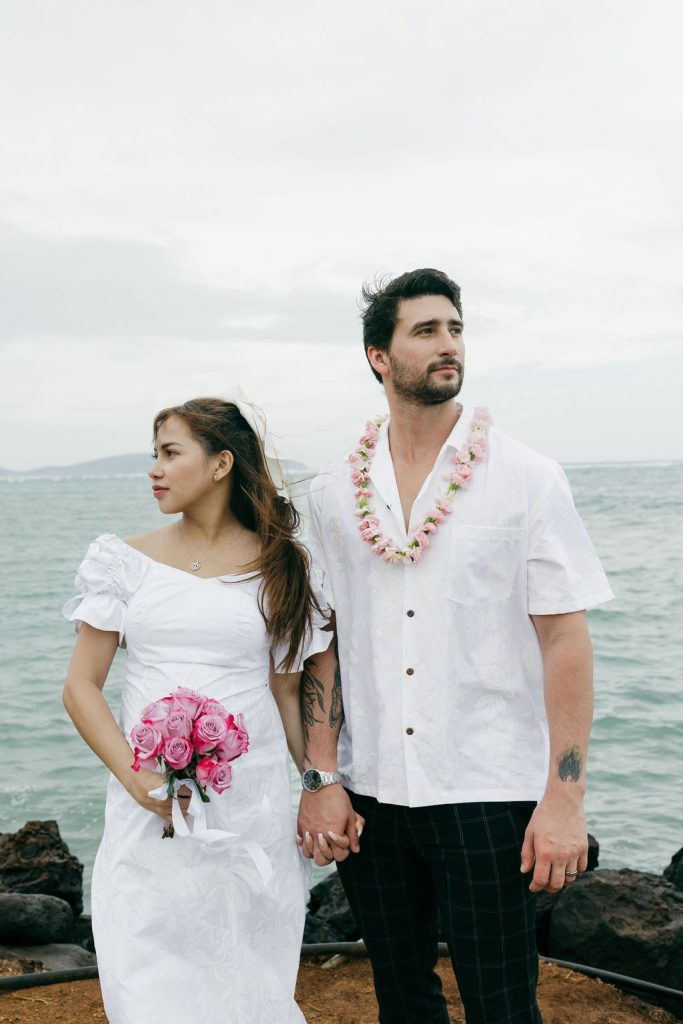 hawaii wedding outfit