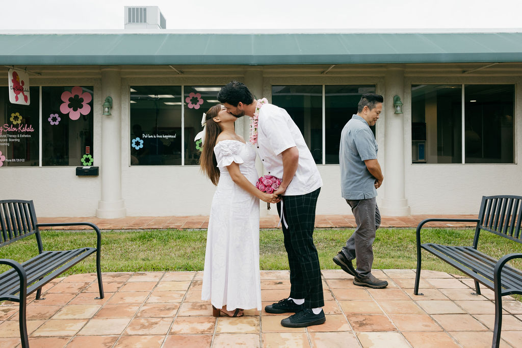 hawaii courthouse wedding