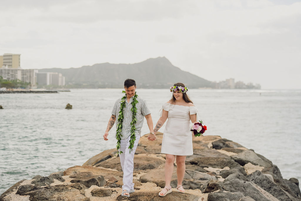 hawaii wedding attire
